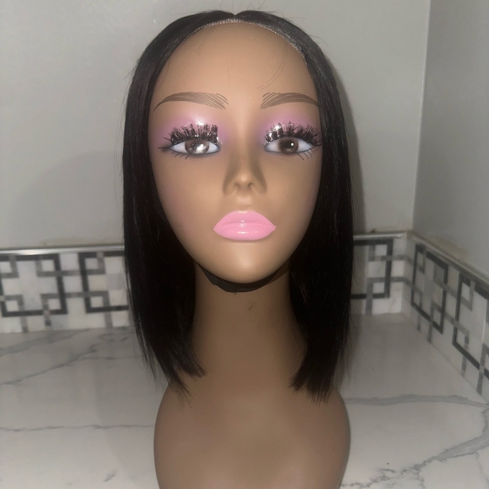Sleek Black Women's Wig